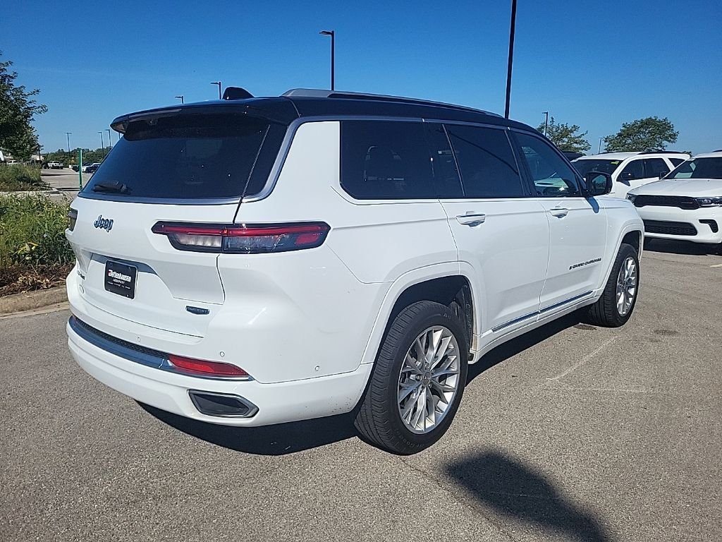 Used 2023 White Jeep Summit image 5
