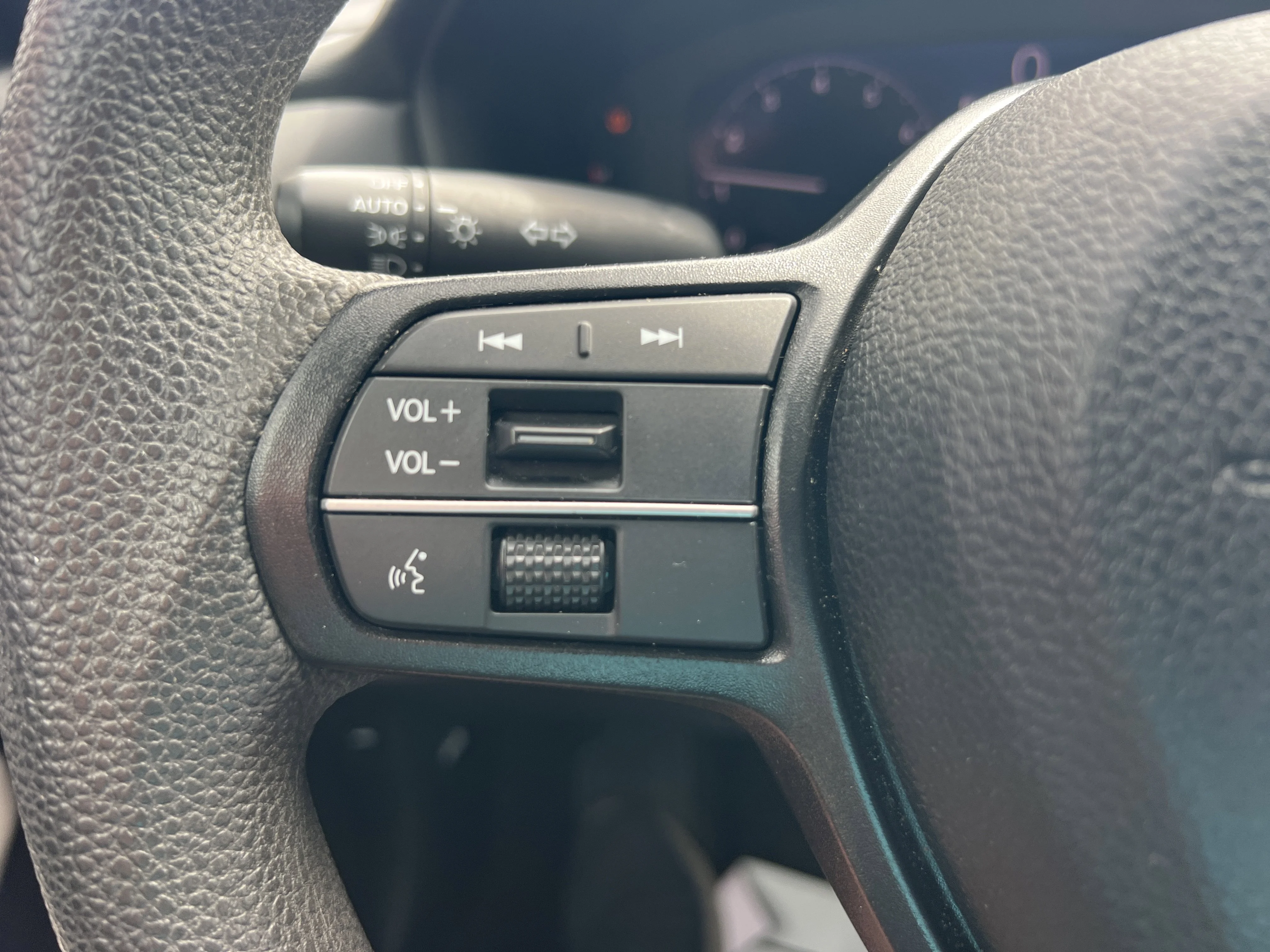 2024 Honda Accord LX - Photo 29
