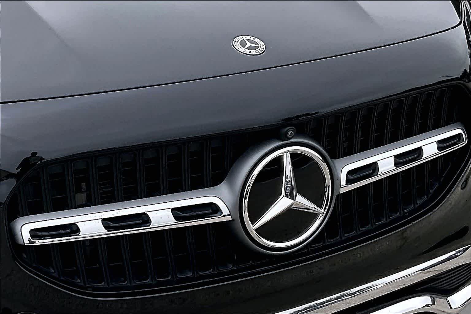 Used 2026 Cosmos Black Metallic Mercedes-Benz GLA 250 image 29