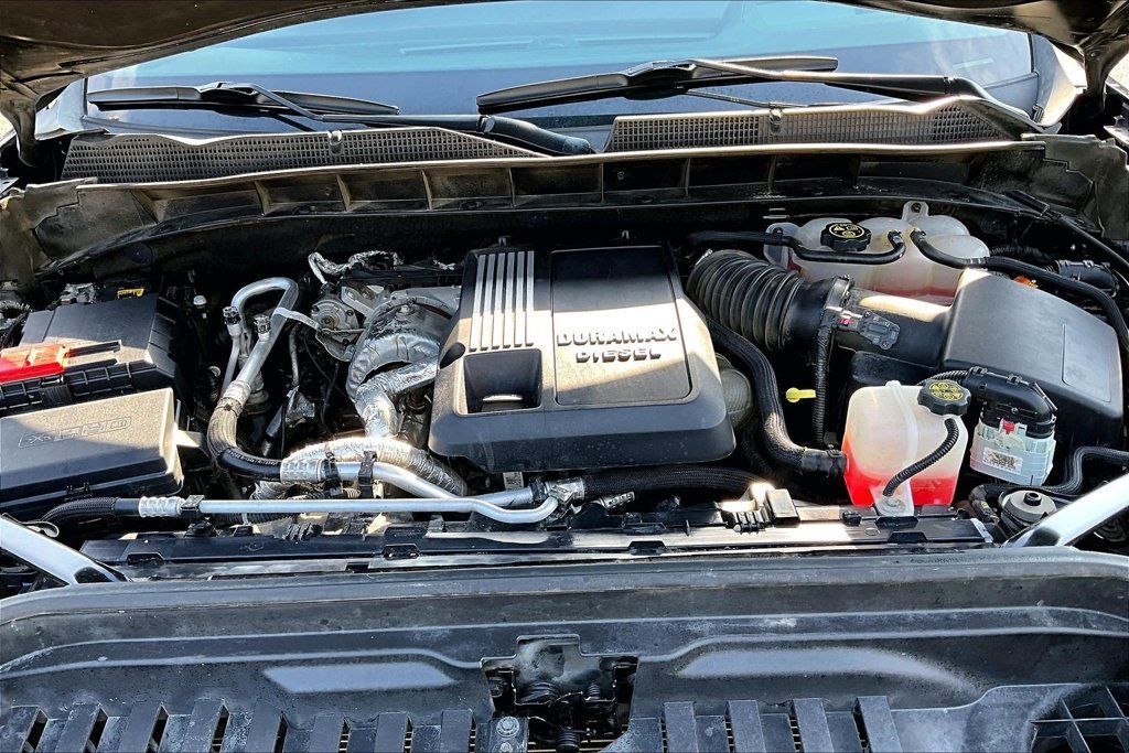 Used 2022 ONYX BLACK GMC AT4 image 9