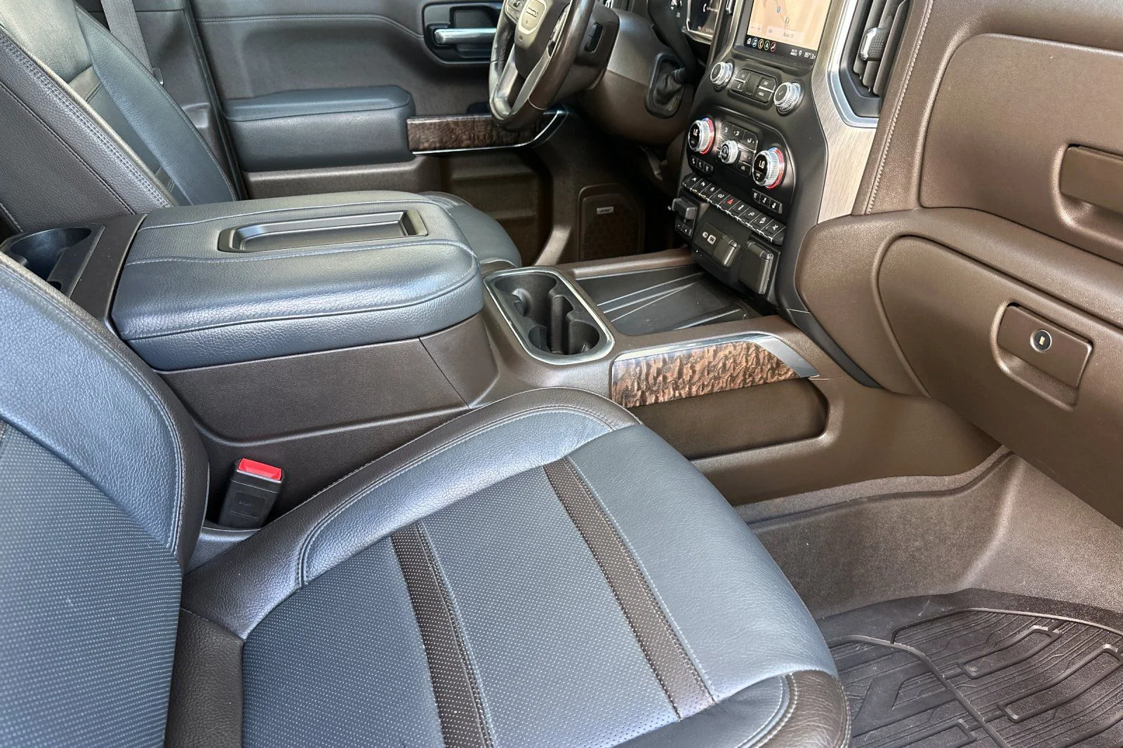 Used 2021 Blue GMC AT4 image 15