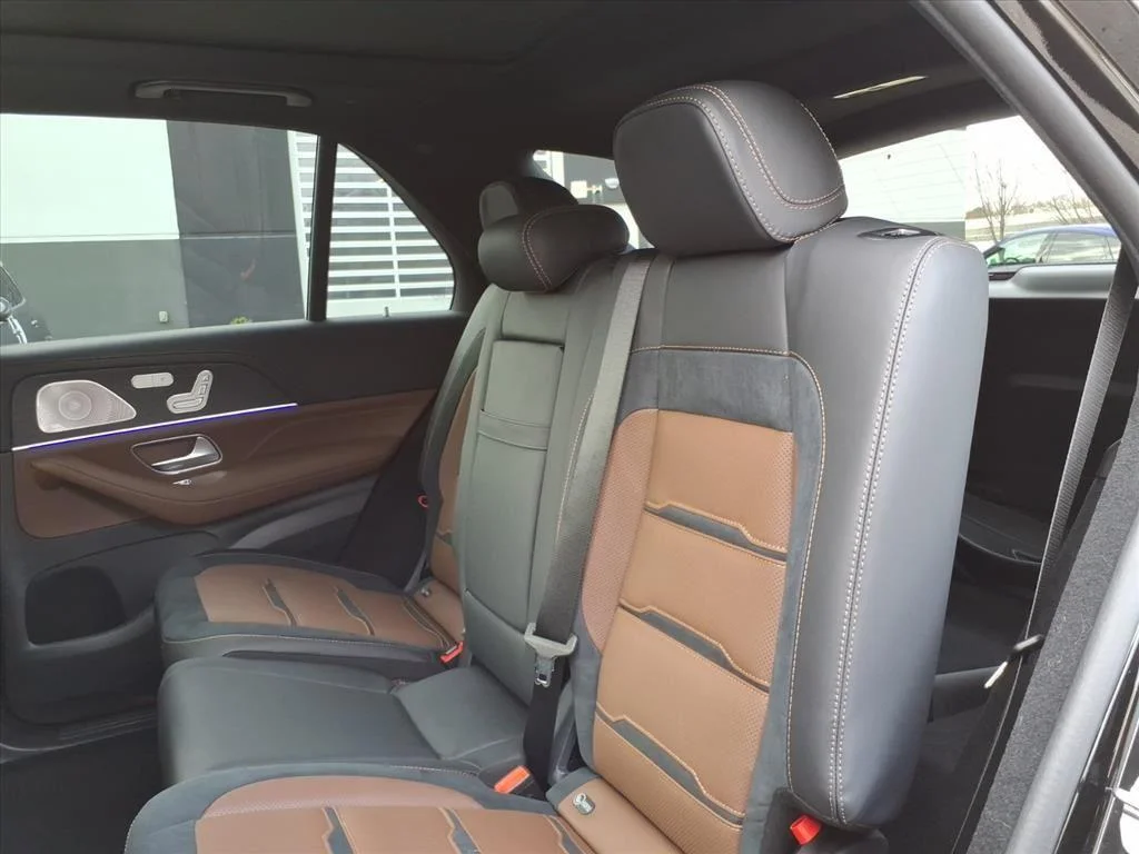 New 2026 BLACK Mercedes-Benz AMG® GLE 53 image 7