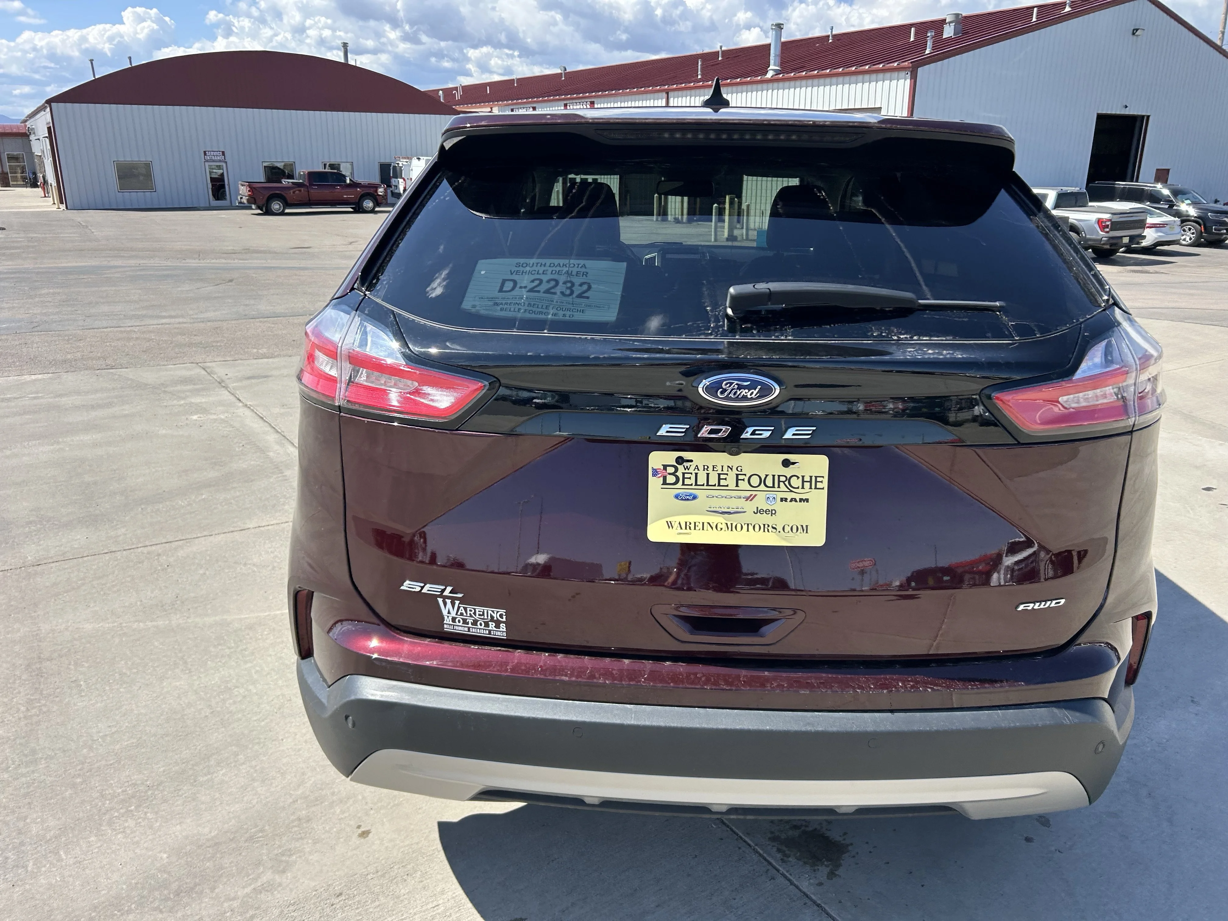 Used 2023 Red Ford SEL image 5