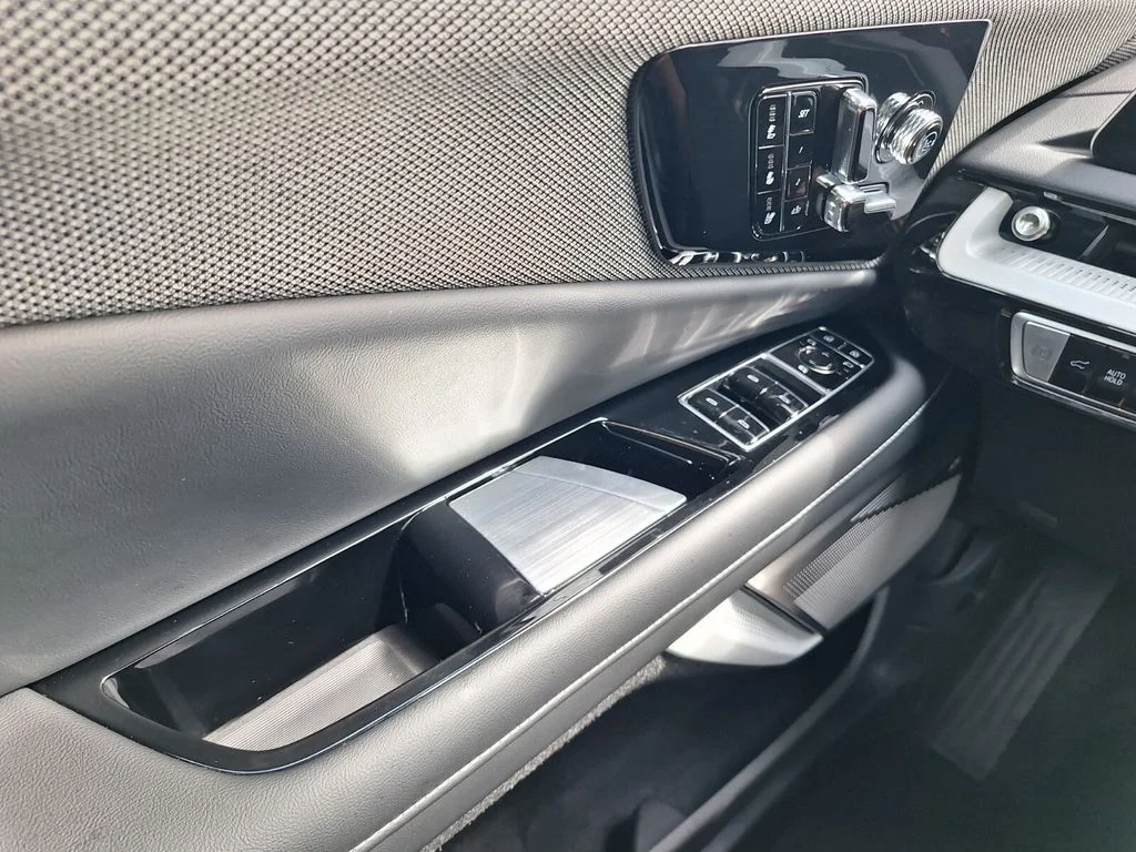 New 2026 Silver Cadillac Premium Luxury image 29