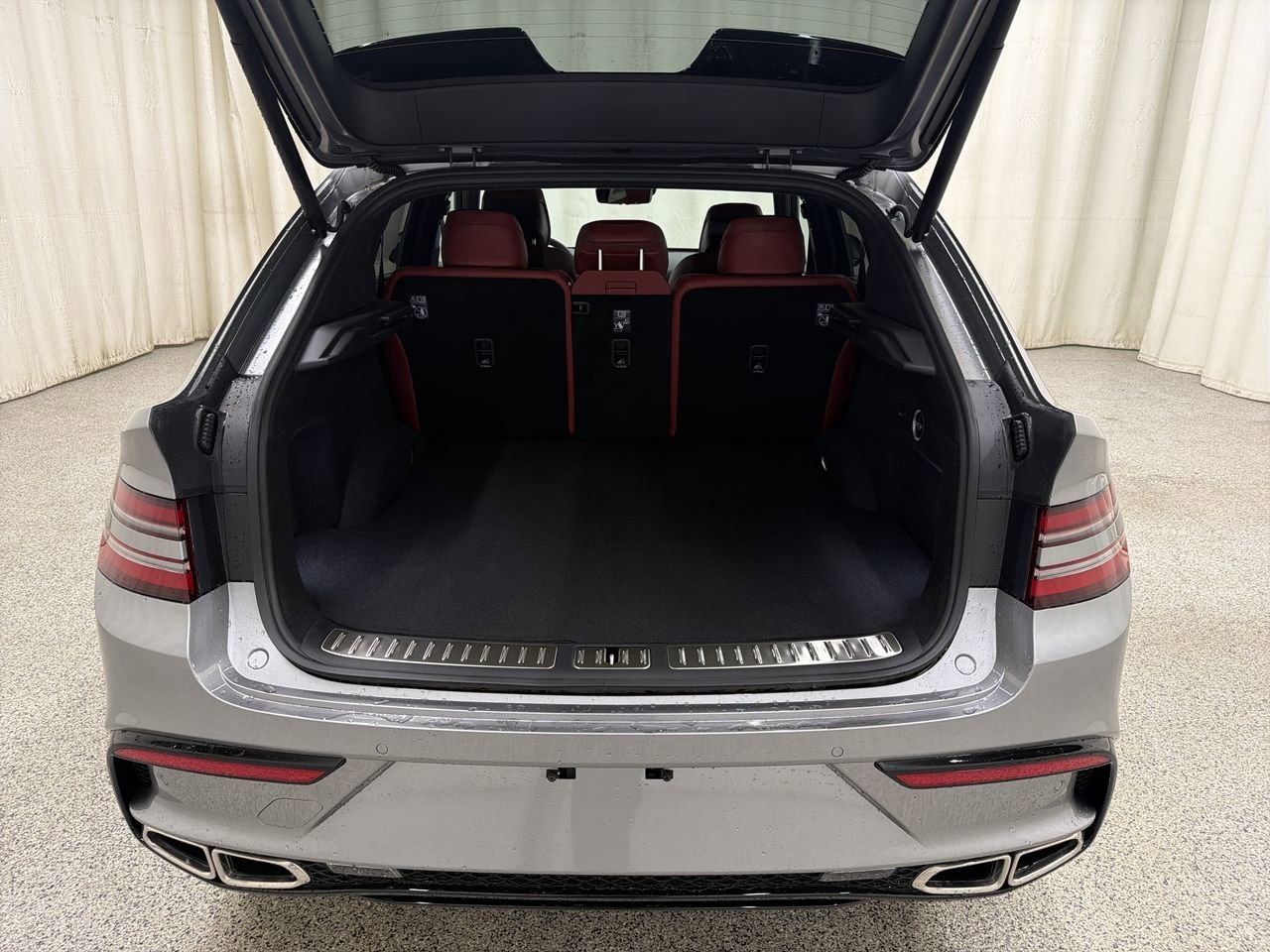 New 2026 Savile Silver Genesis 3.5T E-SC MHEV image 17