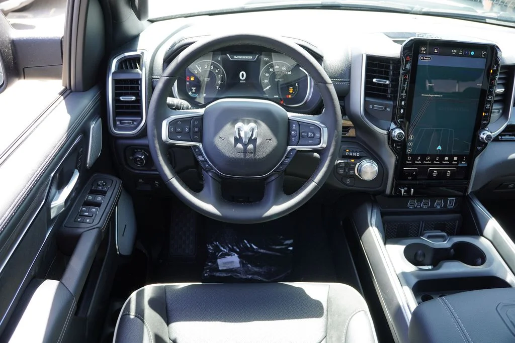 New 2026 Granite Crystal Metallic Clear-Coat Exterior Paint RAM Laramie image 15