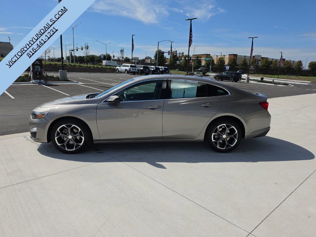 Used 2024 Chevrolet Malibu 1LT with VIN 1G1ZD5STXRF170675 for sale in Kansas City