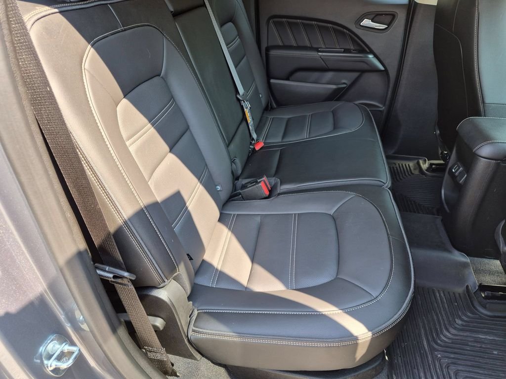 Used 2022 Gray GMC Denali image 26