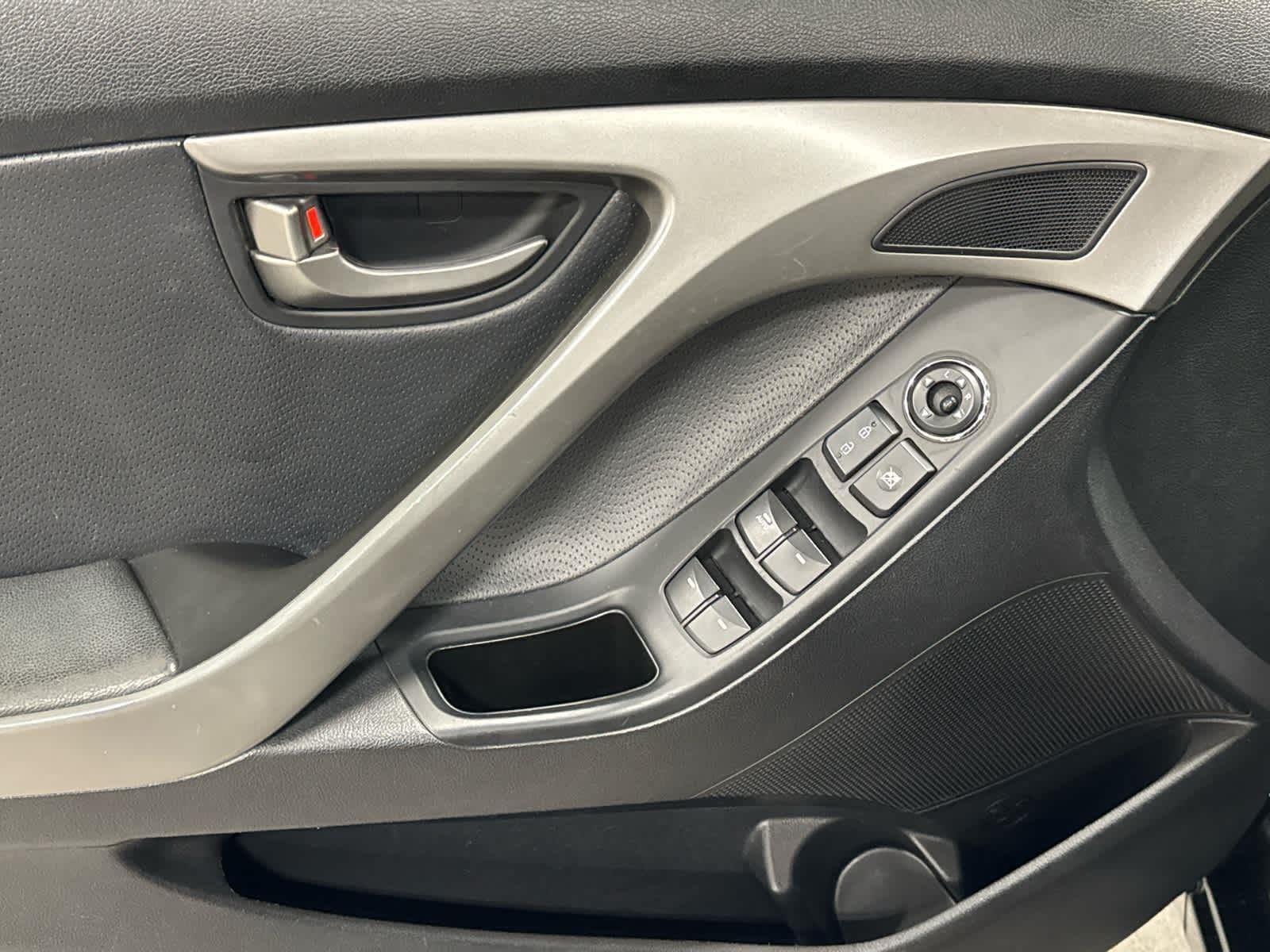 2013 Hyundai Elantra Limited - Photo 24