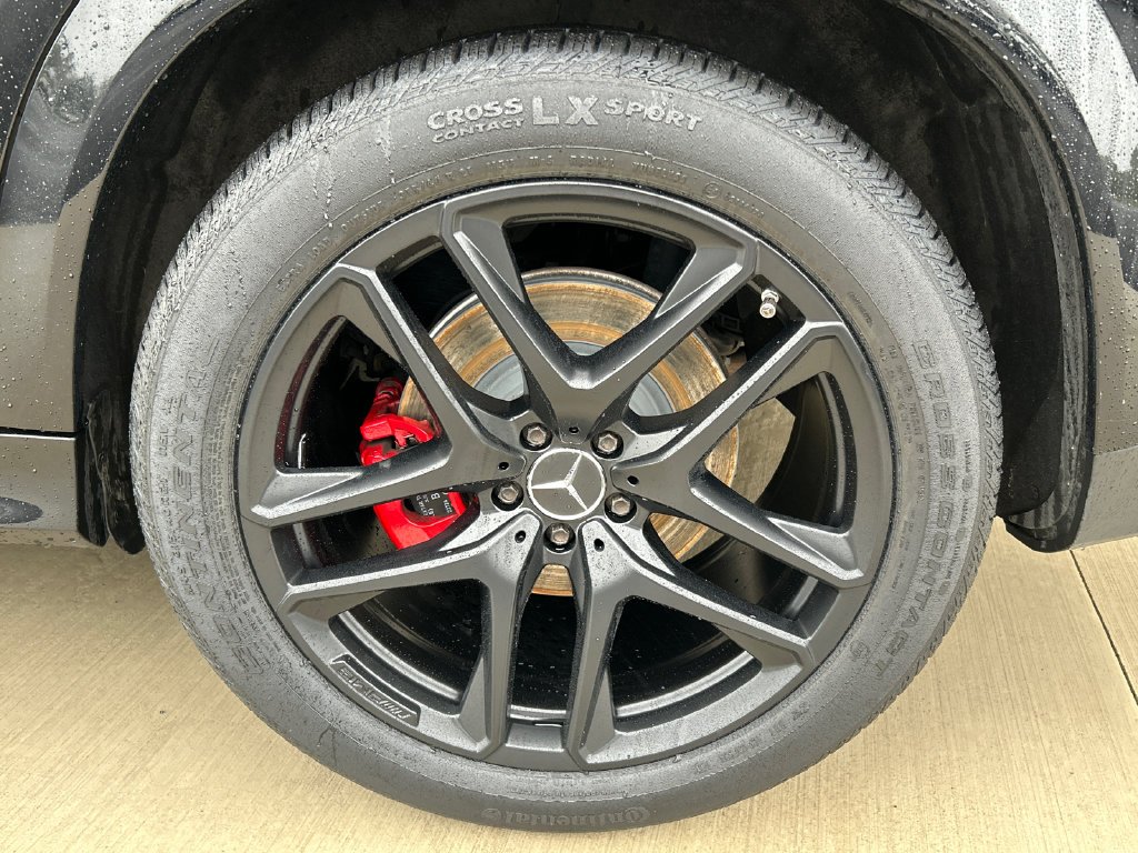 Used 2023 Black Mercedes-Benz GLE 53 AMG® image 33