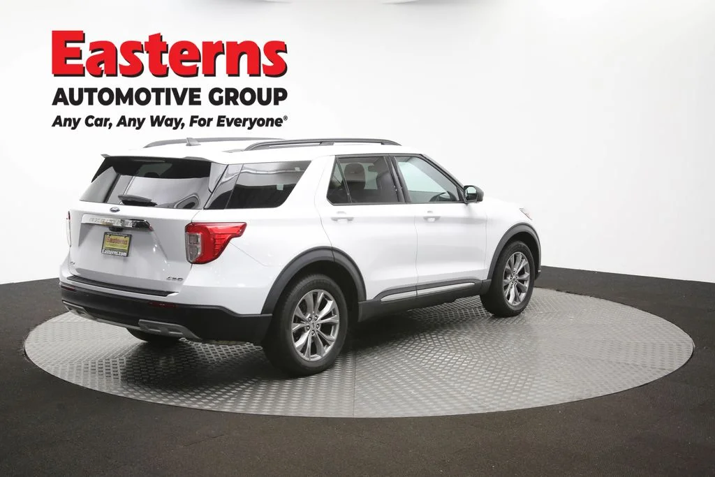 Used 2022 White Ford XLT image 44