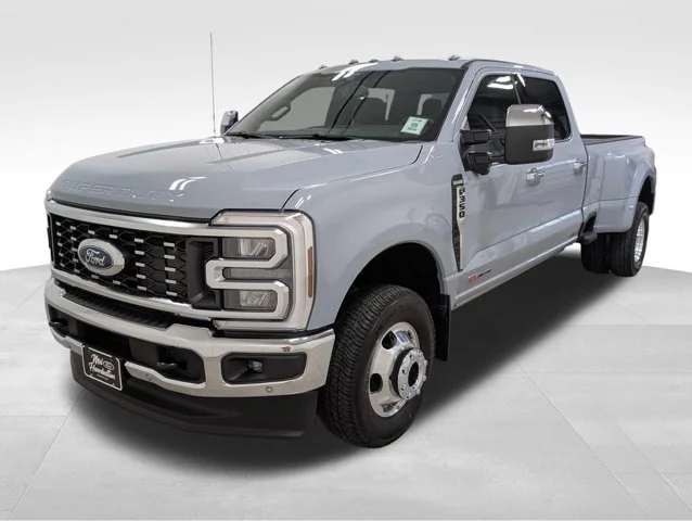 New 2026 Glacier Gray Metallic Tri-Coat Ford F-350® King Ranch® image 64