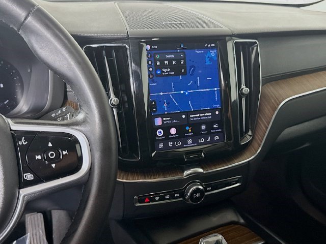 Used 2023 Denim Blue Metallic Volvo Ultimate Bright Theme image 14