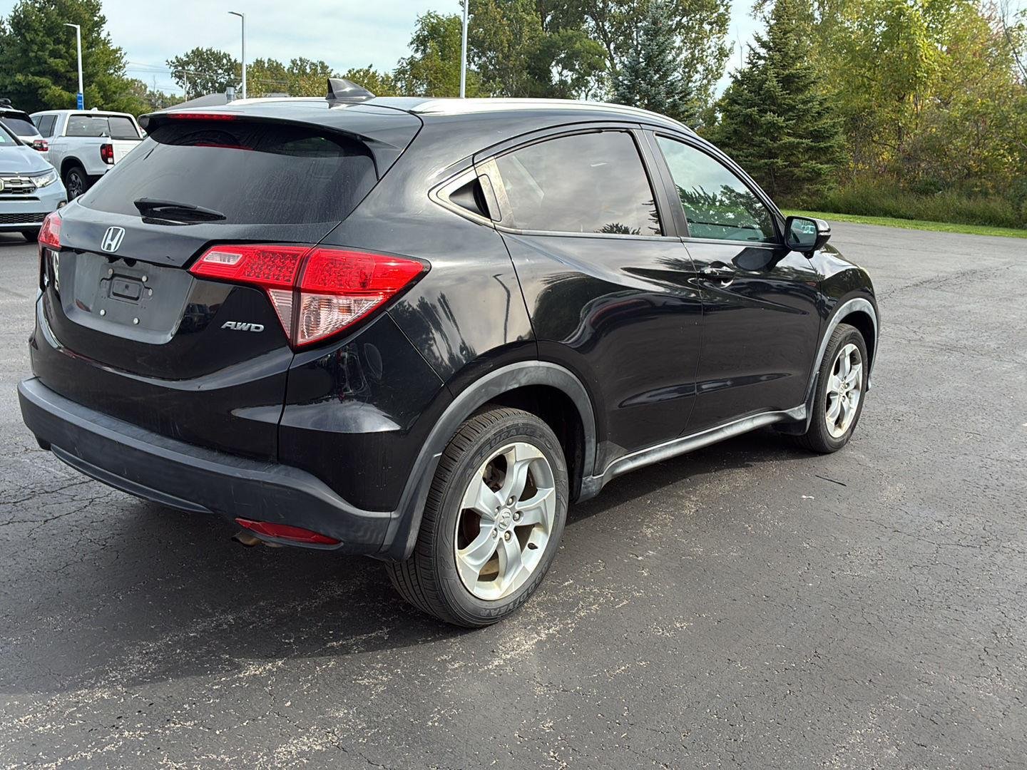 Used 2016 Crystal Black Pearl Honda EX-L w/Navi image 24