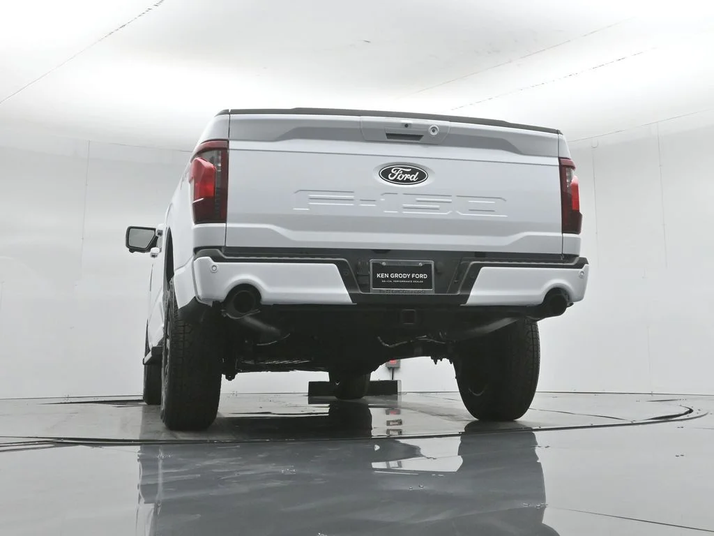 New 2026 Oxford White Ford XLT image 50