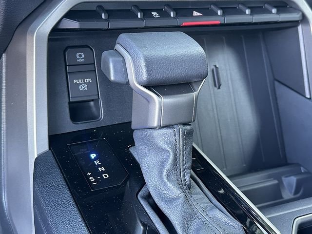 New 2026 Lunar Rock Toyota SR5 image 33
