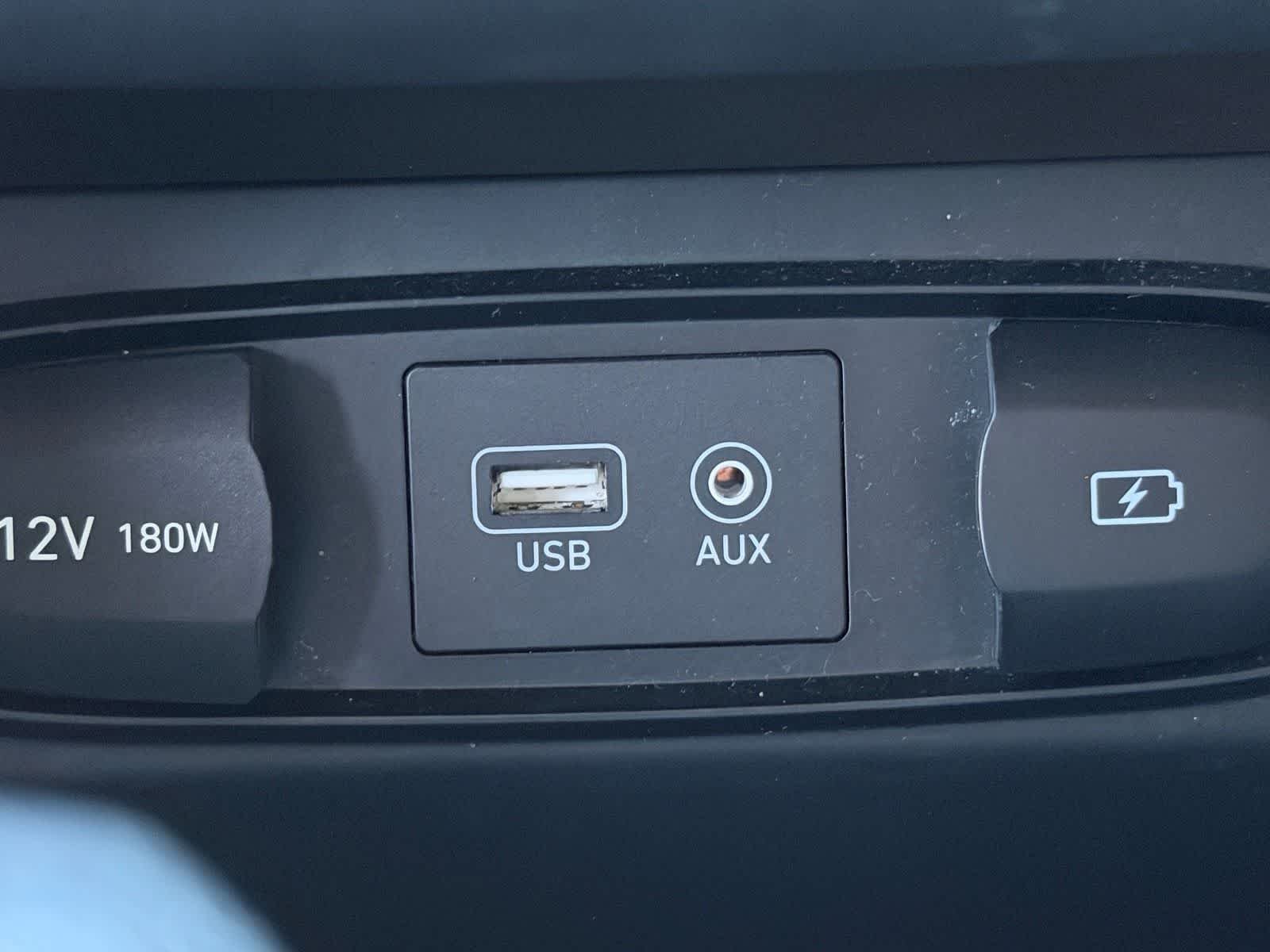 Used 2019 Stormy Sea Hyundai SE image 15