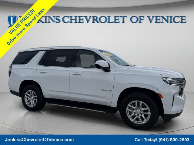 Used 2024 Summit White Chevrolet LT image 2