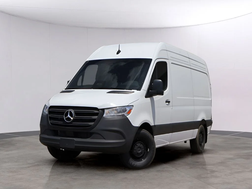 New 2025 Arctic+White Mercedes-Benz Cargo 144 WB image 1