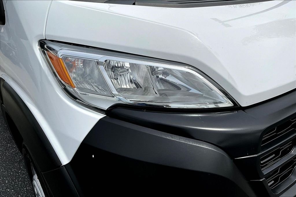Used 2023 White Ram High Roof image 26