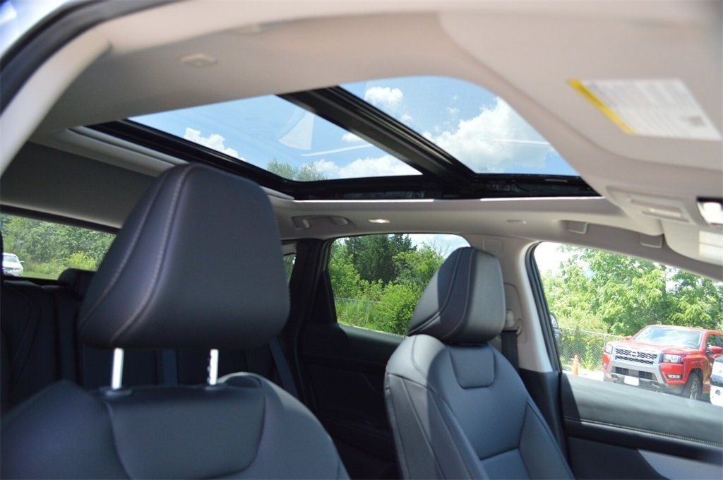 2025 Nissan Murano SL - Photo 13