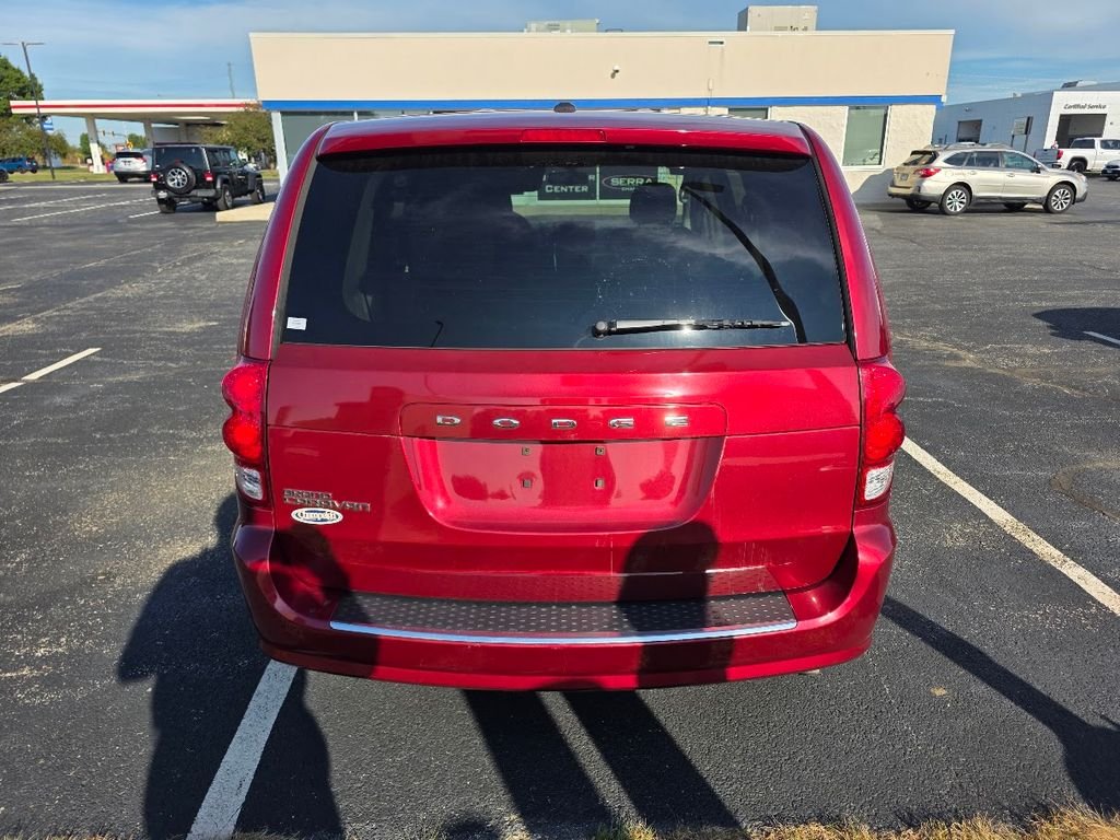 Used 2014 Deep Cherry Red Crystal Pearlcoat Dodge SE image 2