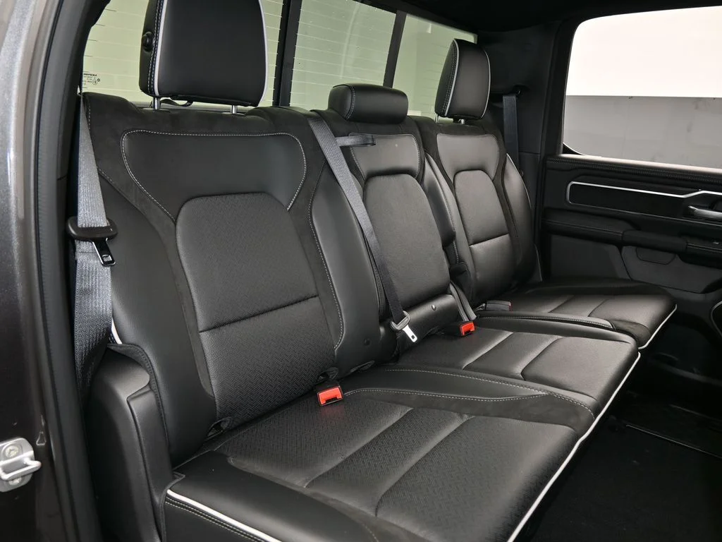 New 2026 Granite Crystal Metallic Clearcoat Ram Laramie image 40