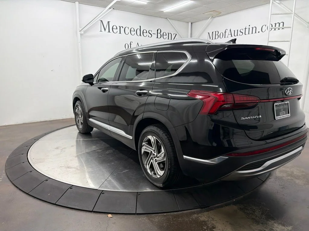 Used 2021 Black Hyundai SEL image 5