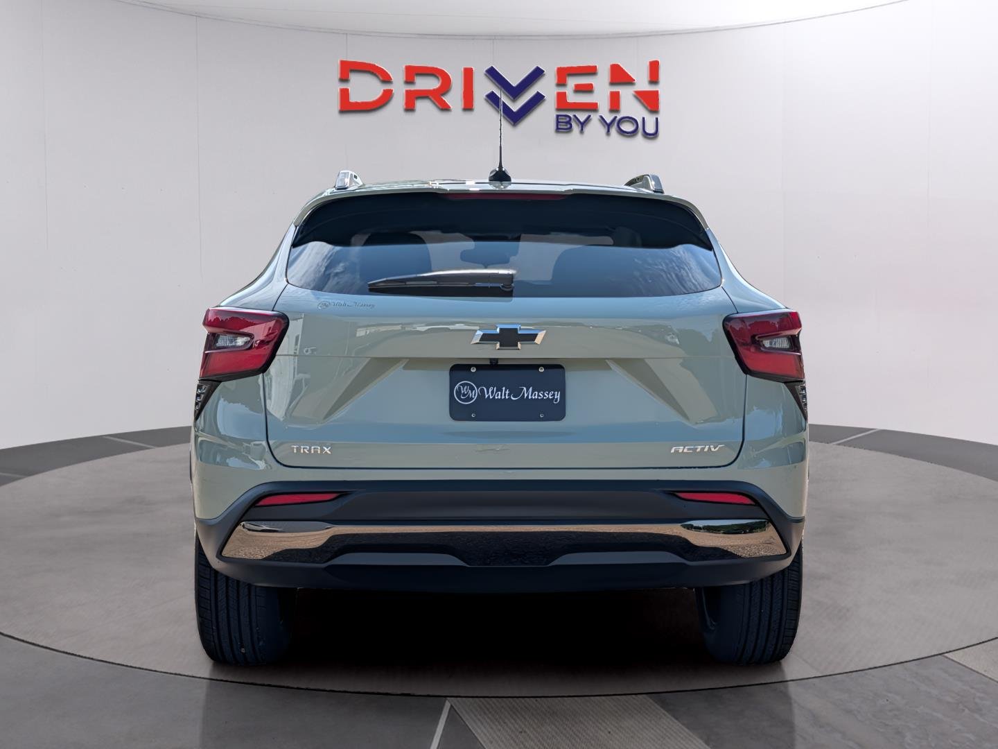 New 2026 Cacti Green Chevrolet ACTIV image 4