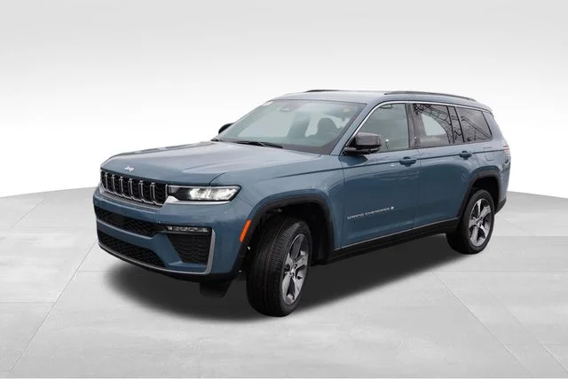 New 2026 Steel Blue Exterior Paint Jeep Limited image 7