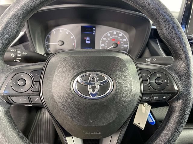 Used 2025 Silver Toyota LE image 14