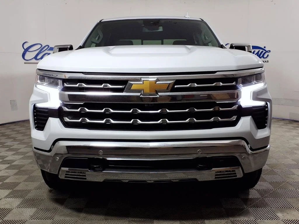 New 2026 Polar White Tricoat Chevrolet LTZ image 3