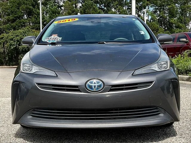 Used 2019 Gray Toyota L image 2