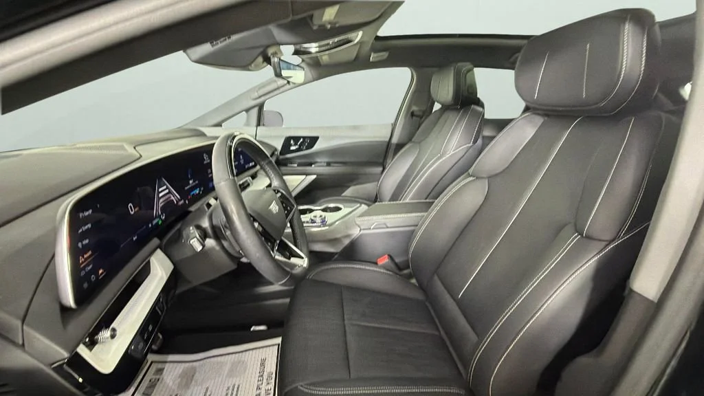 Used 2025 Black Raven Cadillac Luxury 2 image 17
