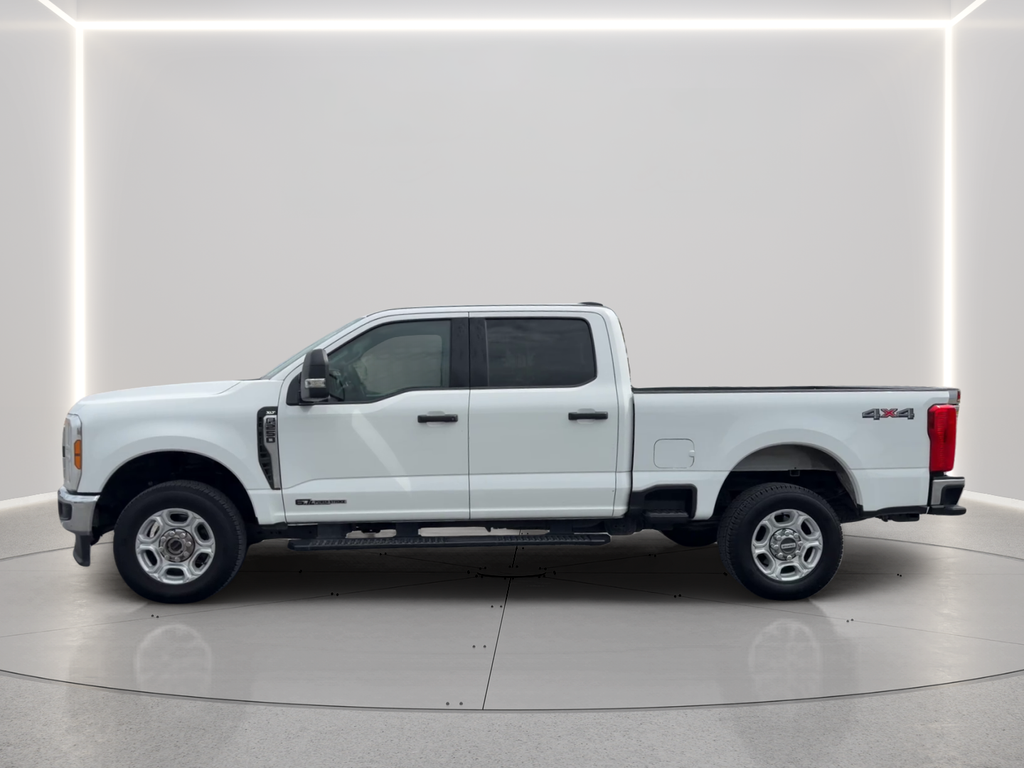 Used 2025 White Ford XLT image 8