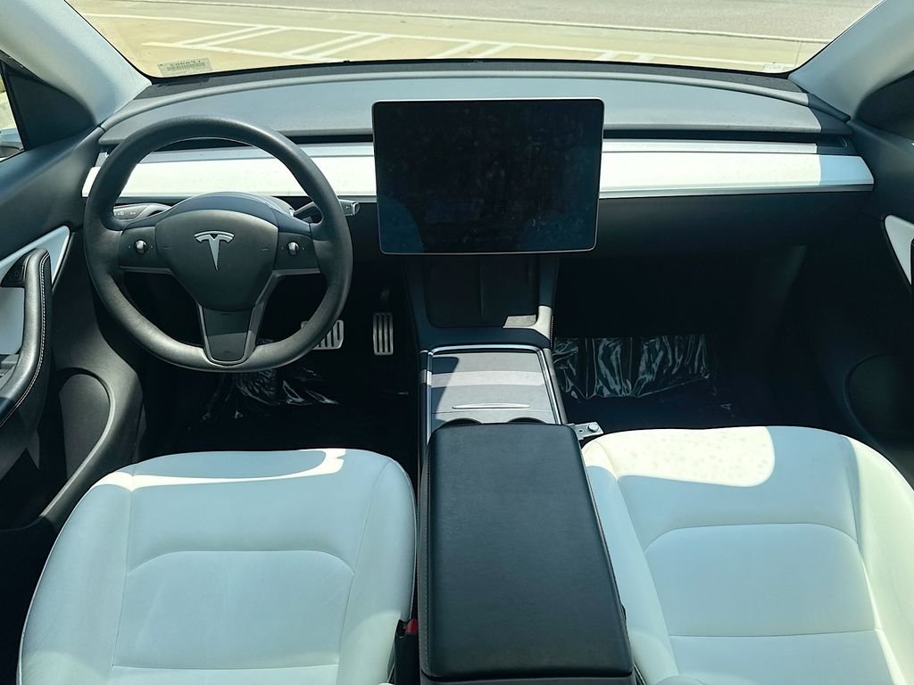 Used 2021 Pearl White Multi-Coat Tesla Performance image 21