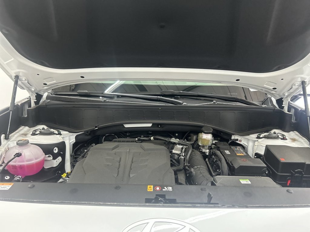Used 2026 White Pearl Hyundai Limited image 35
