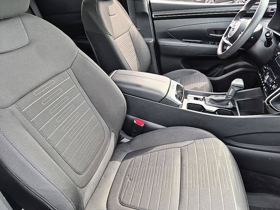 Used 2024 Hampton Gray Hyundai SEL image 33