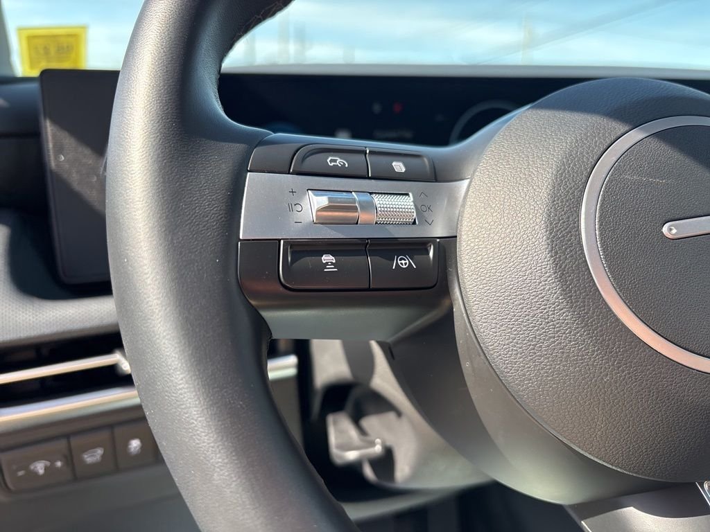 Certified Used 2025 Gray Hyundai SEL Convenience image 22