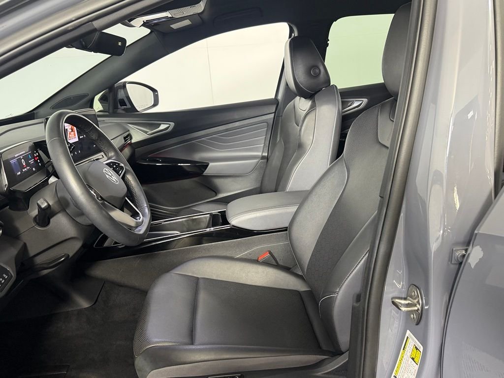 Used 2023 Gray Volkswagen Pro S image 21
