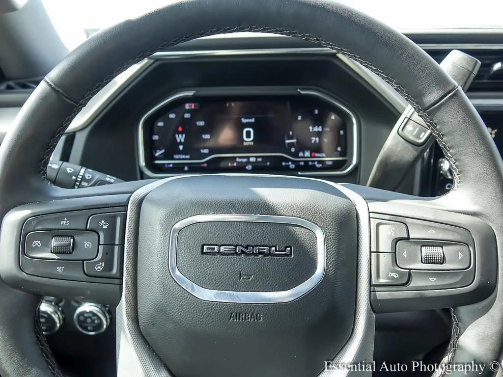 Used 2025 Titanium Rush Metallic GMC Denali image 4