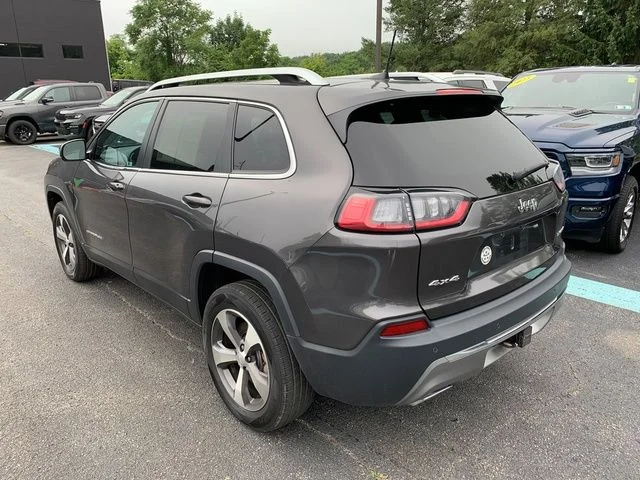 Used 2020 Gray Jeep Limited image 3