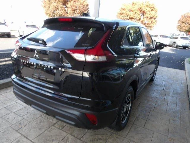 2026 Mitsubishi Eclipse Cross ES - Photo 7