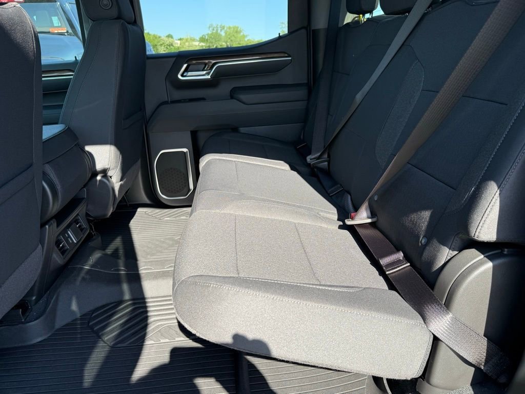 2026 Chevrolet Silverado 1500 LT - Photo 12