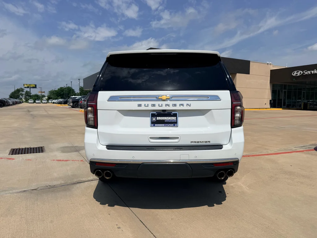 Used 2022 Summit White Chevrolet Premier image 7