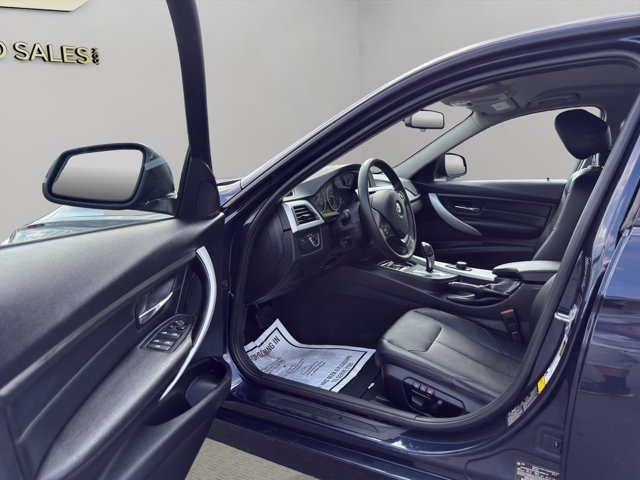 Used 2013 Blue BMW 328i xDrive image 26