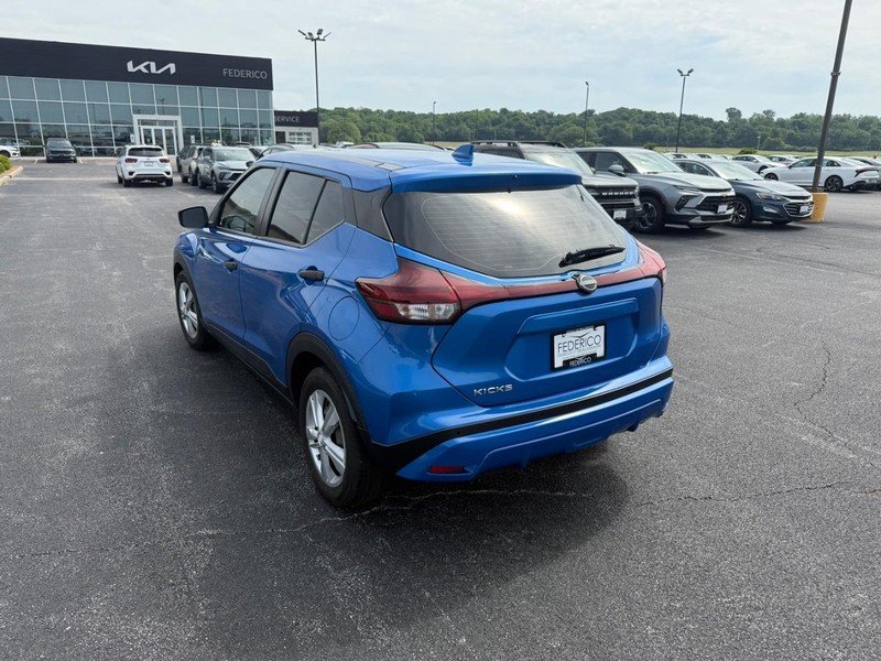 2023 Nissan Kicks 1.6 S's photo