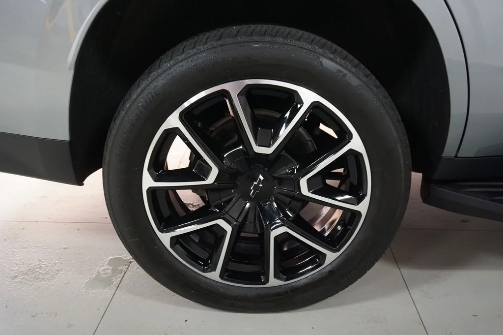 Used 2023 Sterling Gray Metallic Chevrolet RST image 49