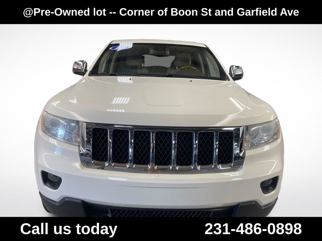 Used 2011 White Jeep Overland image 13