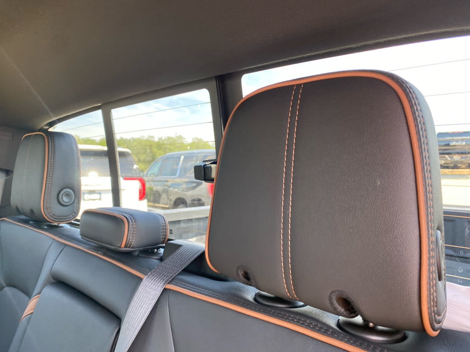 2026 GMC Canyon AT4 - Photo 25